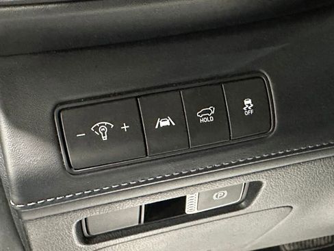 Used 2023 Hyundai Santa Fe Limited AWD/4WD image 17