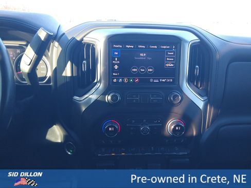 Used 2020 Chevrolet Silverado 2500 LTZ w/ LTZ Premium Package image 8