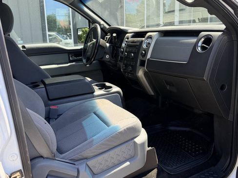 Used 2012 Ford F150 XLT w/ XLT Convenience Pkg AWD/4WD image 3