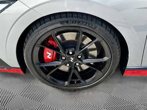 Used 2025 Hyundai Elantra N FWD image 29