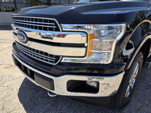 Used 2018 Ford F150 Lariat image 38