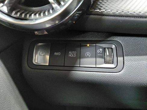 Used 2026 Chevrolet Equinox LT AWD/4WD image 43