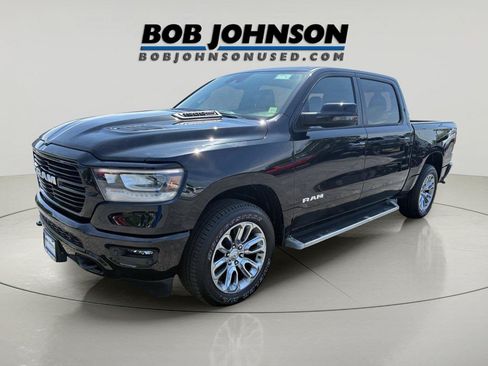 Used 2023 RAM 1500 Laramie AWD/4WD image 8