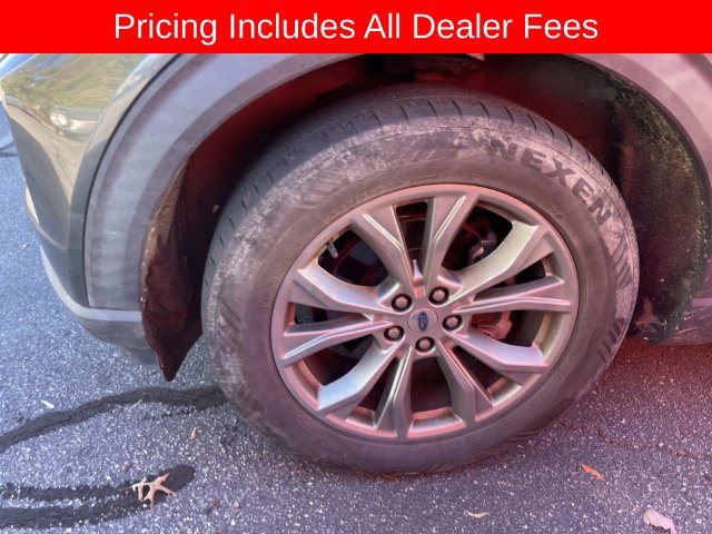 Used 2020 Ford Explorer XLT w/ Equipment Group 202A AWD/4WD image 2