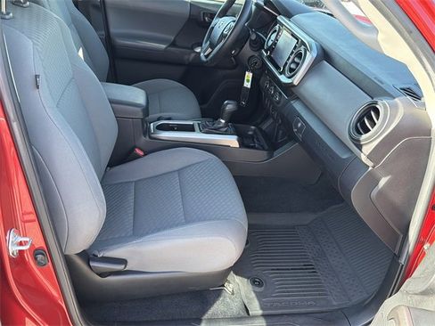 Used 2022 Toyota Tacoma SR5 image 13
