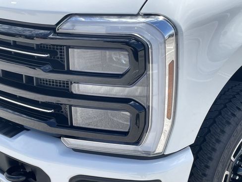 New 2026 Ford F350 Platinum w/ FX4 Off-Road Package AWD/4WD image 7