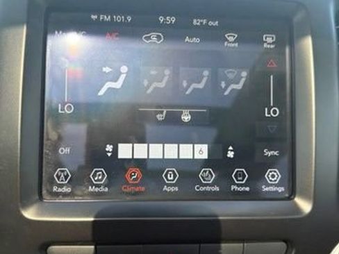 Used 2021 Jeep Cherokee Latitude Lux 80th Anniv w/ Quick Order Package 26U 80TH AWD/4WD image 14