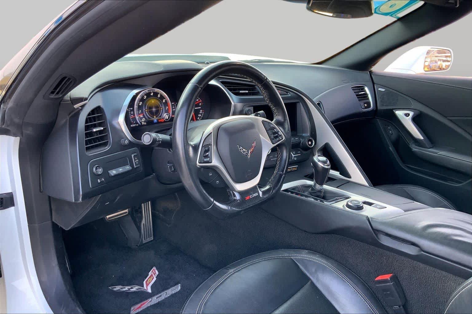 Used 2016 Chevrolet Corvette Z06 RWD image 18