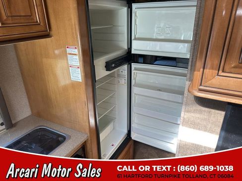 Used 2016 Mercedes-Benz Sprinter 3500 image 21