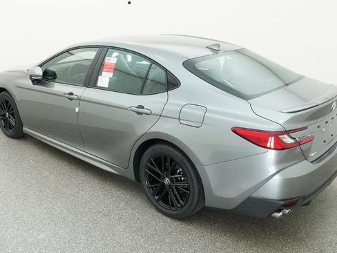 New 2026 Toyota Camry SE FWD image 8