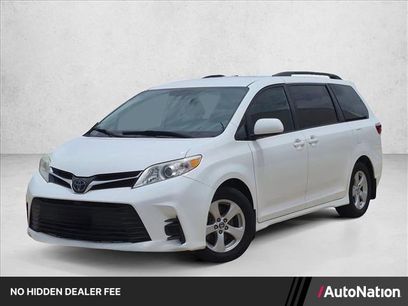 Used 2019 Toyota Sienna LE