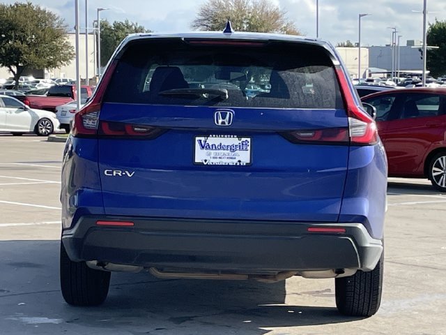 Used 2024 Honda CR-V LX image 5