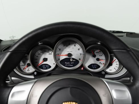 Used 2005 Porsche 911 Carrera S RWD image 27