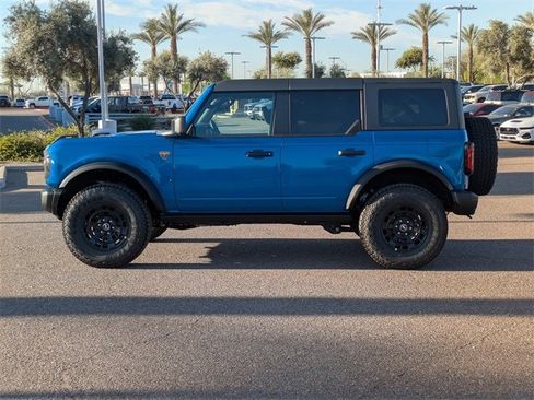 New 2026 Ford Bronco Badlands image 4