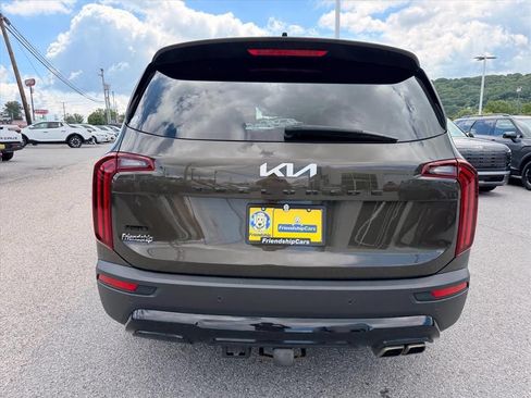 Used 2022 Kia Telluride EX w/ EX Premium Package AWD/4WD image 13