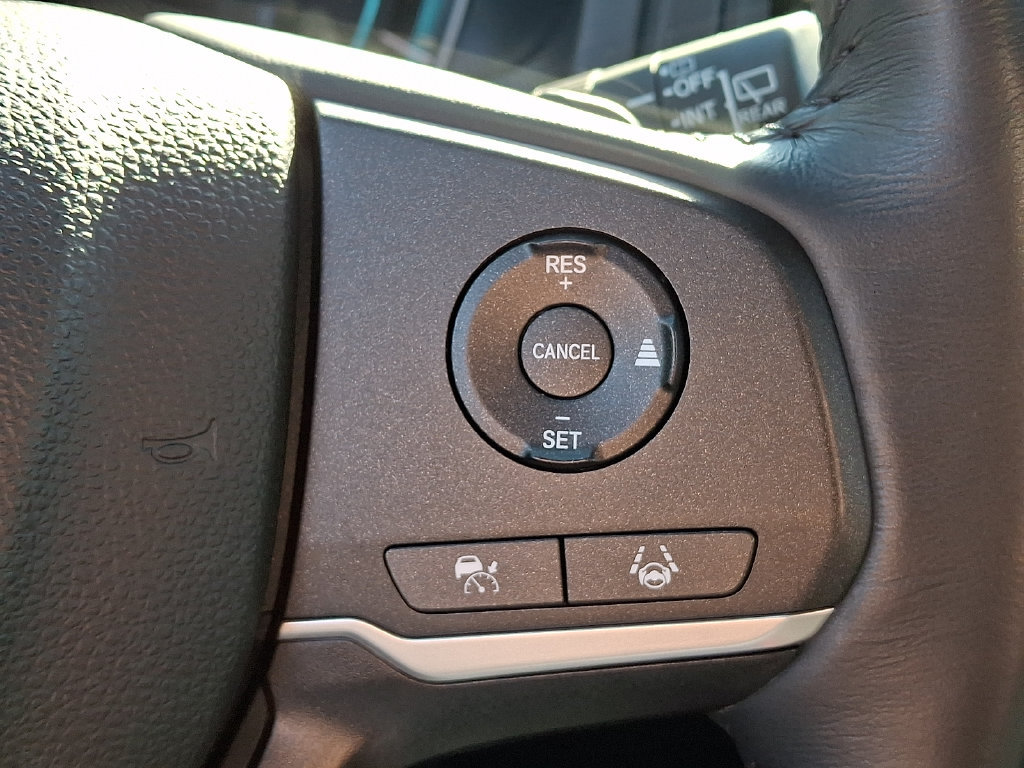 Used 2023 Honda Odyssey EX-L image 22