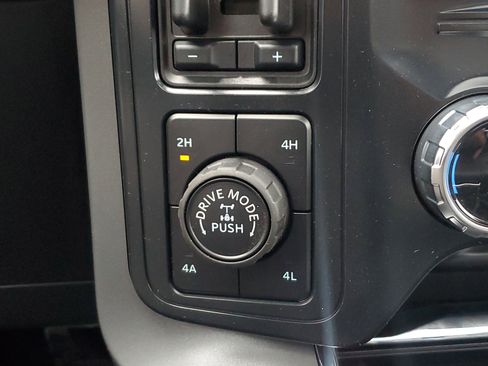 New 2025 Ford F150 Lariat w/ Equipment Group 502A High image 30