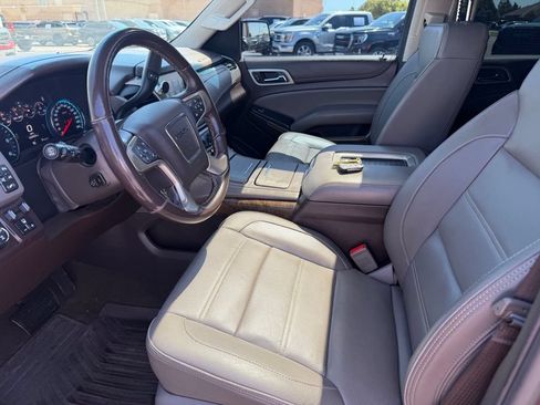 Used 2018 GMC Yukon Denali w/ Denali Ultimate Package AWD/4WD image 34