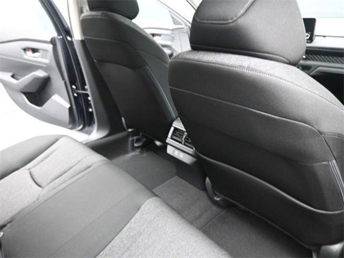 Used 2025 Honda Accord SE image 27