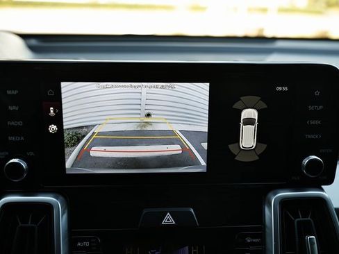 Used 2023 Kia Sorento EX image 34