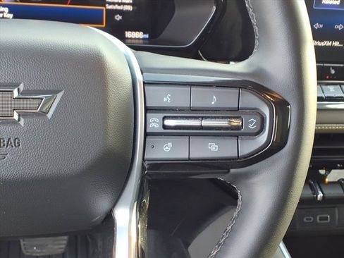 Used 2023 Chevrolet Colorado ZR2 w/ ZR2 Convenience Package III image 17