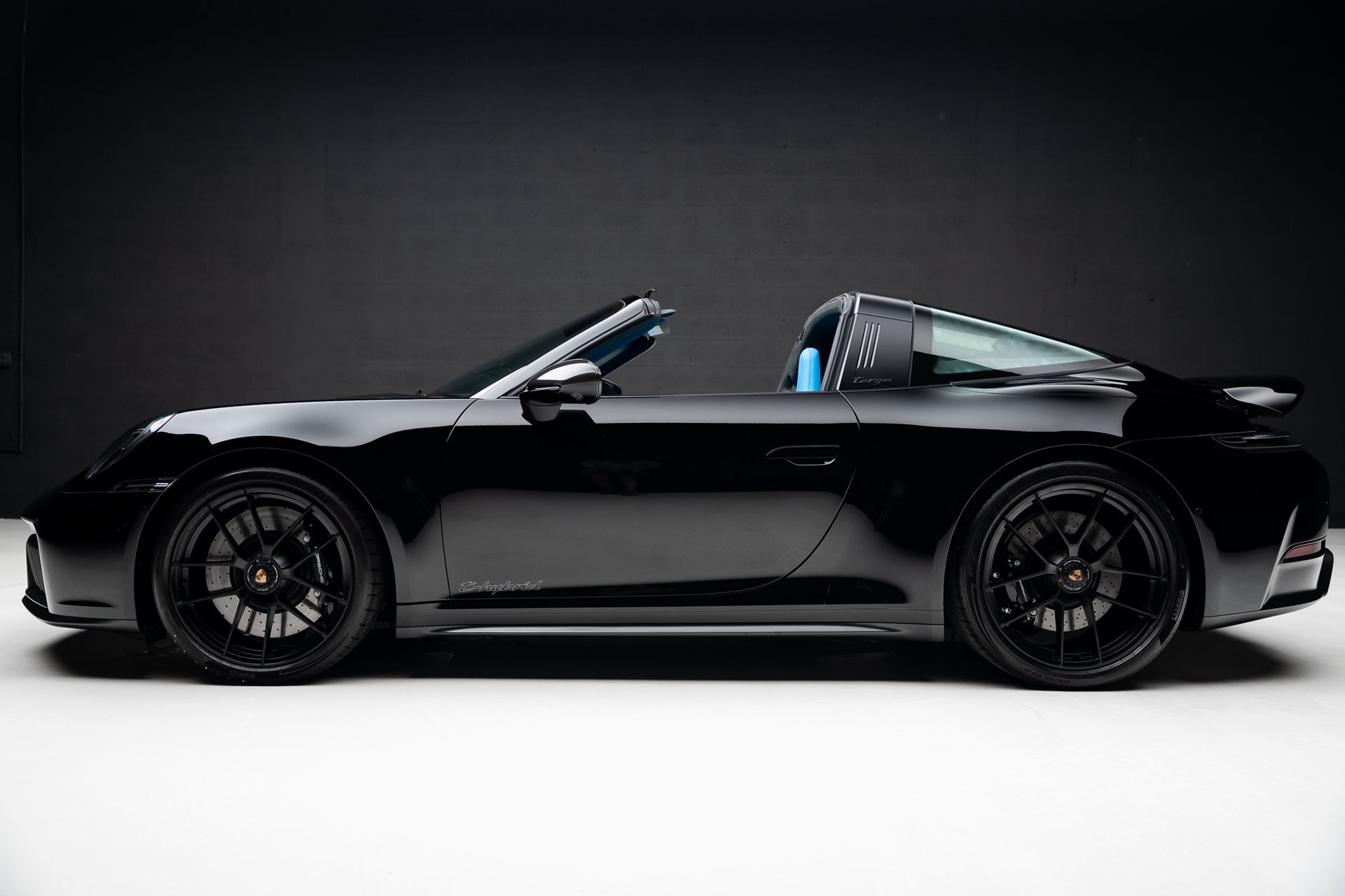 Used 2026 Porsche 911 Targa 4 GTS AWD/4WD image 21