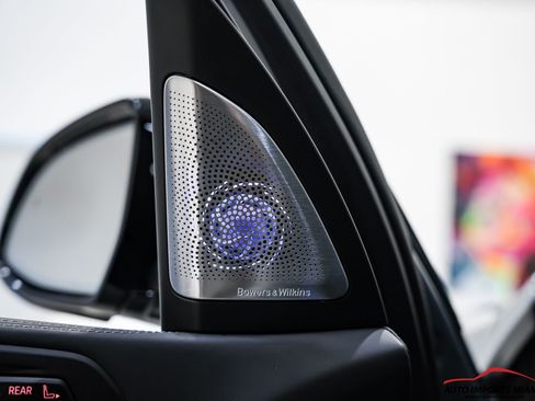 Used 2024 BMW ALPINA XB7 image 46