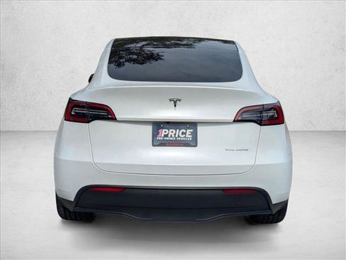 Used 2023 Tesla Model Y Long Range image 7