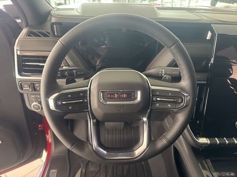 New 2026 GMC Yukon XL Elevation w/ LPO, Floor Liner Package AWD/4WD image 10