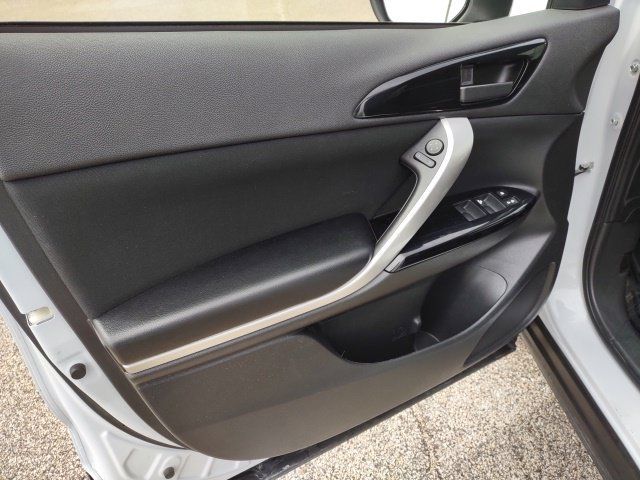 Used 2024 Mitsubishi Eclipse Cross AWD image 10