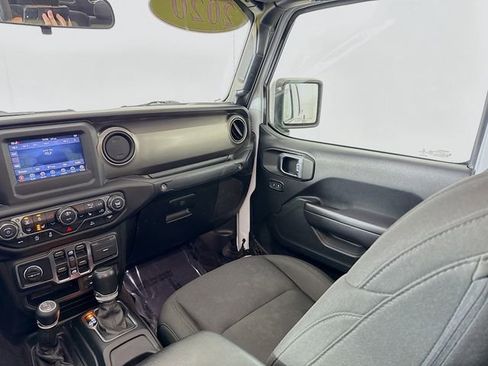 Used 2020 Jeep Gladiator Sport w/ Quick Order Package 24S image 24