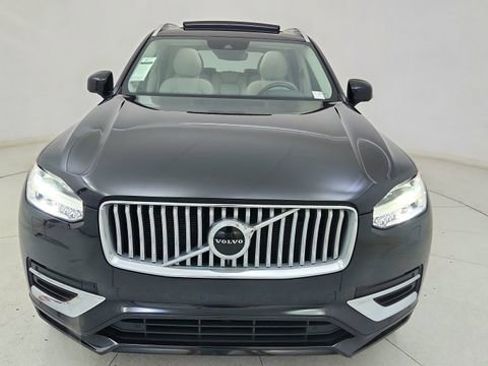 Used 2021 Volvo XC90 T6 Inscription w/ Climate Package image 13