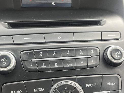 Used 2015 Ford Focus SE FWD image 14