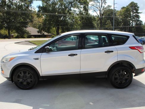 Used 2014 Ford Escape S image 7