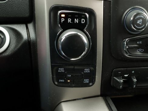 Used 2019 RAM 1500 Big Horn image 22