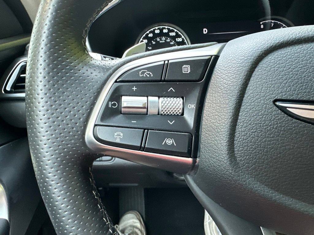 Used 2026 Genesis G70 2.5T RWD image 12