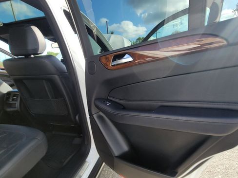 Used 2016 Mercedes-Benz GLE 350 4MATIC w/ Premium Package image 38