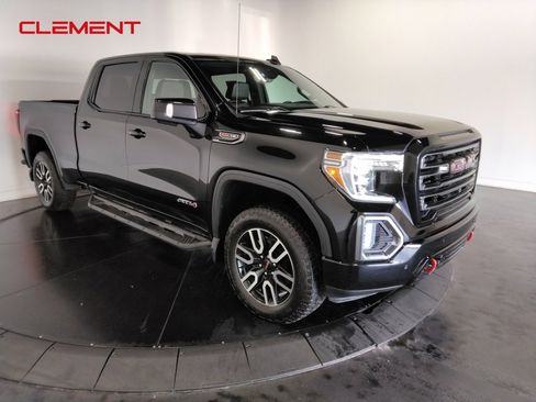 Used 2020 GMC Sierra 1500 AT4 w/ AT4 Premium Package image 3