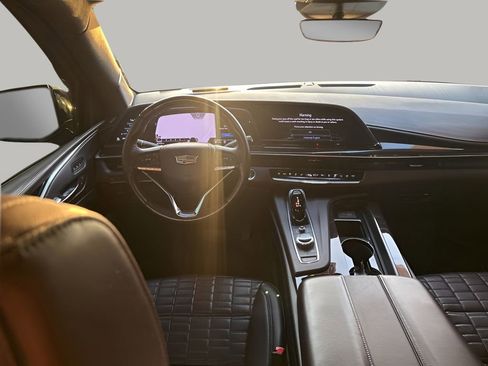 Used 2021 Cadillac Escalade Sport Platinum image 23