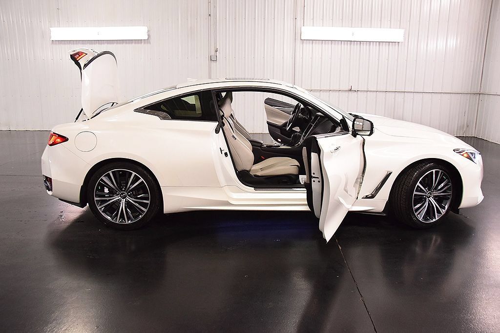 Used 2022 INFINITI Q60 3.0t Luxe w/ Essential Package AWD/4WD image 35