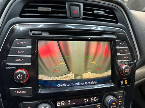 Used 2020 Nissan Maxima 3.5 SL w/ Floor Mat Group FWD image 16