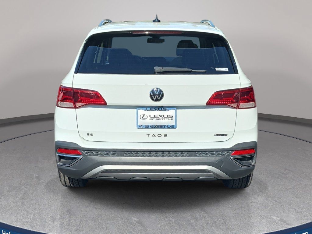 Used 2022 Volkswagen Taos SE AWD/4WD image 7