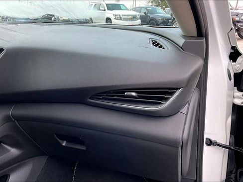 Used 2023 Buick Envision Essence FWD image 23