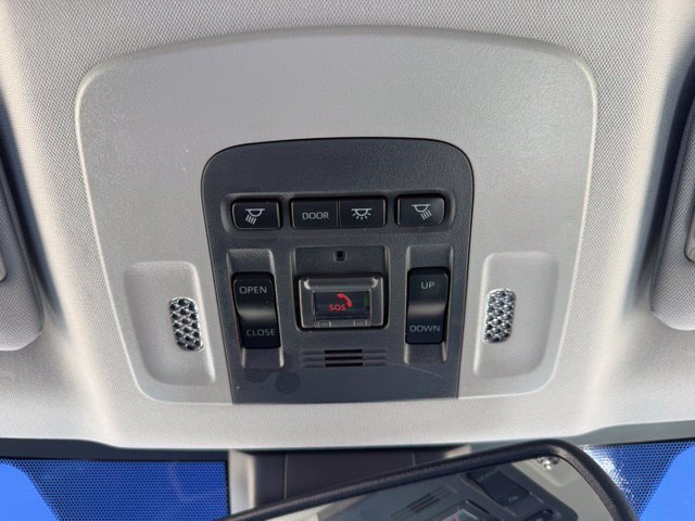 Used 2021 Toyota Camry SE w/ Audio Upgrade Package FWD image 20