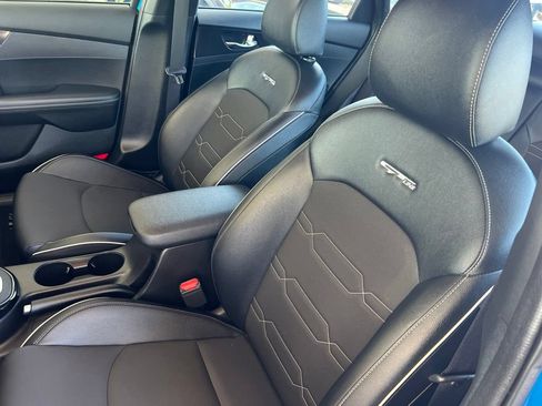 Certified 2022 Kia Forte GT-Line FWD image 5