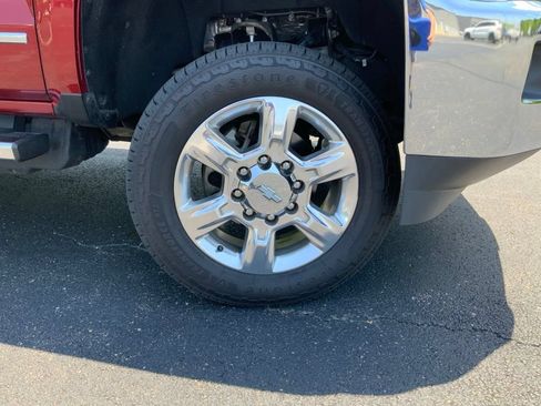 Used 2019 Chevrolet Silverado 2500 LTZ w/ Duramax Plus Package AWD/4WD image 29