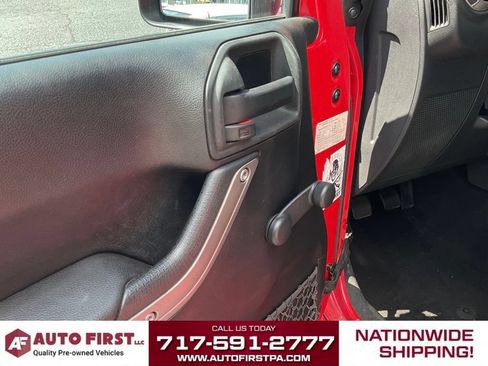 Used 2014 Jeep Wrangler Sport AWD/4WD image 5