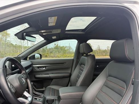 Used 2025 Honda CR-V Sport-L image 6