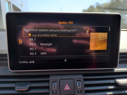 Used 2018 Audi Q5 2.0T Premium Plus w/ Premium Plus Package image 23