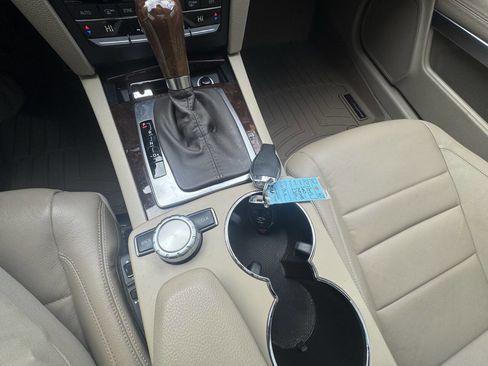 Used 2013 Mercedes-Benz E 350 4MATIC Coupe image 26